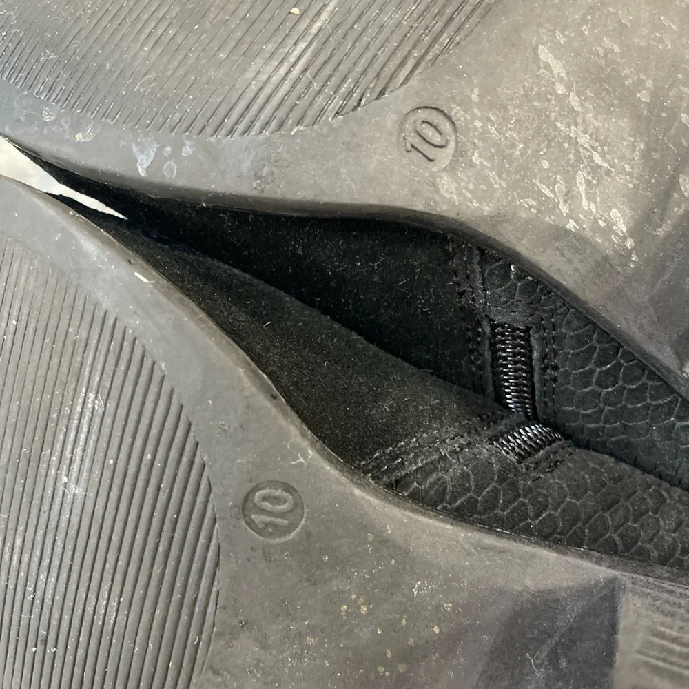 Michael Shannon Booties woman’s size 10